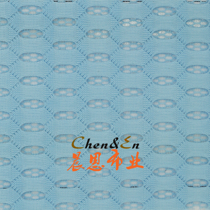 淺談三明治網(wǎng)布汽車(chē)座套面料的好壞