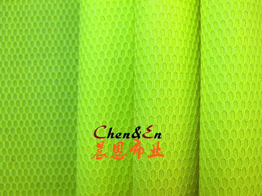 三明治網(wǎng)眼布是什么材質(zhì)？什么是三明治網(wǎng)眼布？
